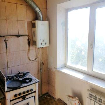Продам 2к Пр. Б.Хмельницкого 63