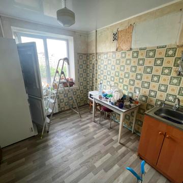 Романа Шухевича просп. (Генерала Ватутіна), 26