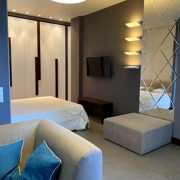 Андрія Верхогляда вул. (Михайла Драгомирова), 12