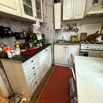 Продам 2-комнатную квартиру в Приднепровске