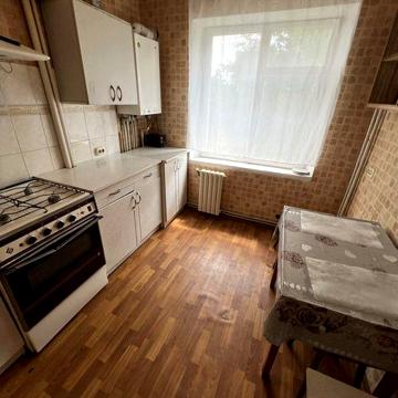 Сдается 2 к квартира в центре.