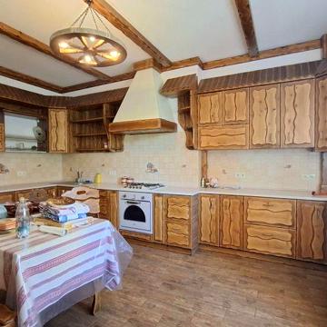 4 Кімнатна Квартира В Трускавці