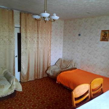 3-к. квартира. Празька 18-А. м. Чернігівська