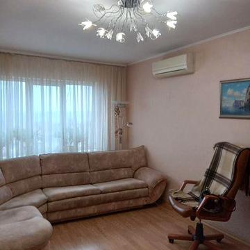 Сдам Квартиру 96 Квартал Центр (напротив Fun Park)