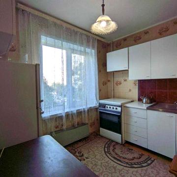 Актуальна! 1-кім. квартиру в центрі Пісків