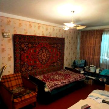 3 комнатная квартира на Бочарова, рядом рынок!