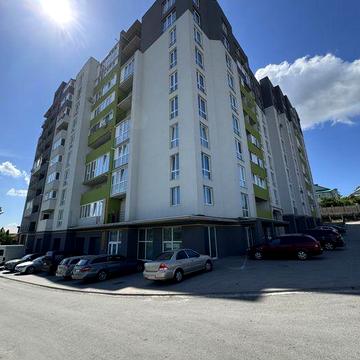 Продаж 3-к квартири в новобудові
