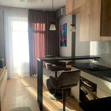 Квартира студия. 13 станция Большого Фонтана.