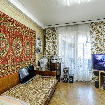 Амвросія Бучми бульв., 3