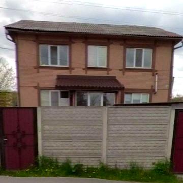 Продаж будинку під комерцію