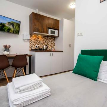 MYFREEDOM апартаменты на ул. Кирилловская