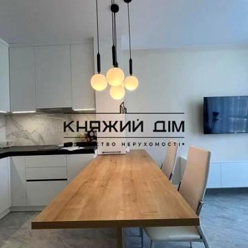 Дегтярівська вул., 25-Е