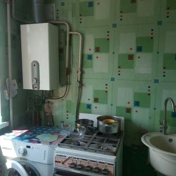 Продам трёхкомнатную квартиру по улице Малофеева ( Подольская)