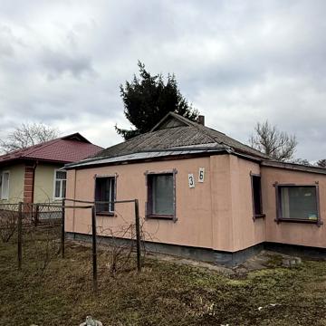 Каштанова, 36