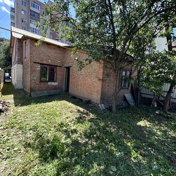 Частина будинку на Київський біля Набережного кварталу