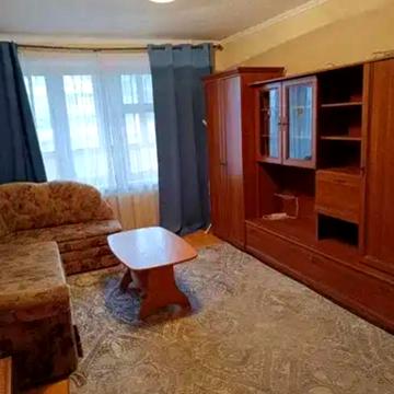 Олександра Поля просп. (Кірова), 20