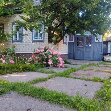 Продам житловий будинок в селі  Талалаївка 11км від Ніжина .