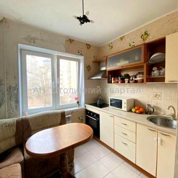 метро Мінська Двокімнатна Лукяненка 33/35