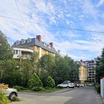 Продаж дворівневої квартири з просторою терасою ЖК Боздош Еліт