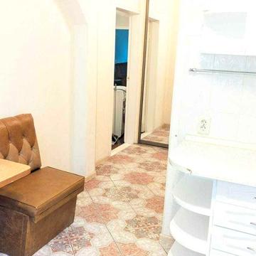 Петра Панча 5, поруч Бережанська, Полярна, Мінський масив, Оболонь