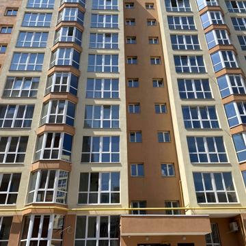 Героїв Небесної Сотні просп., 26/13