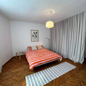 Довга, 72