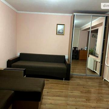 Довгострокова оренда 2к Квартира Низинна вулиця