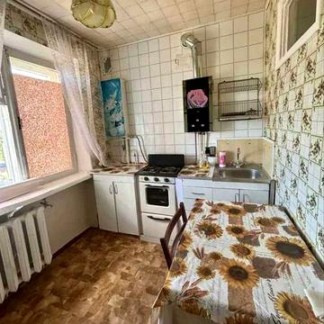 2 кім в ЦЕГЛІ на ЛІВОМУ БЕРЕЗІ (716553)