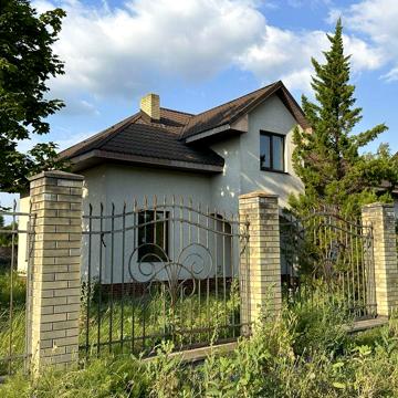 Продам будинок з ремонтом Креничі /Підгірці