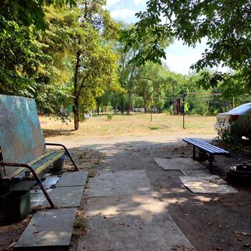 Продам квартиру на Молодіжному