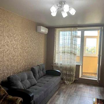 IS3 Продам 2к квартиру Ак .Павлова 8\12 сертификат  50000.