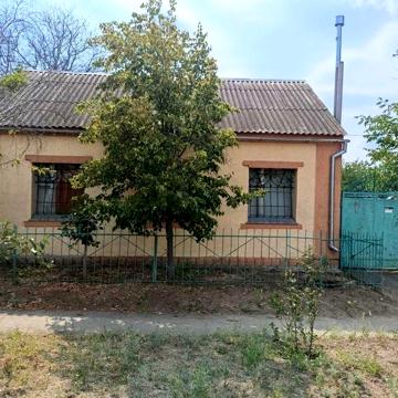 Будинок в с.м.т. Воскресенськ 2005 р.  від  власників