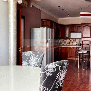 3к, ЖК Botanic Towers вул. Саксаганського 121, Центр ЖК Botanic Towers