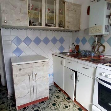 Зарічанська вул., 8/1