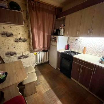 Полтавський Шлях вул., 121
