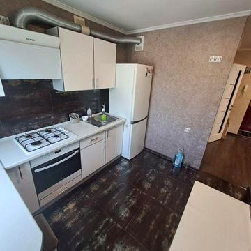 Продам 1к.квартиру Черноморск низкий этаж