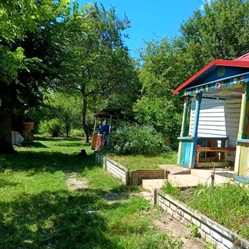 Будинок в затишному місці с.Козацьке