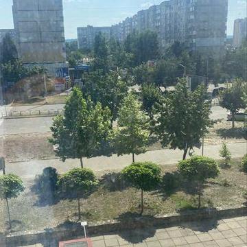 Продам 2-х комнатную квартиру ул.Героев Днепра,54
