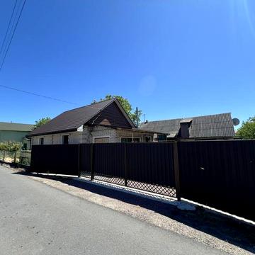 Продаж будинку в Довжику 4 кімнати