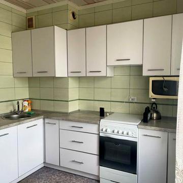 Продам 3-х комнатую квартиру в пос. Слобожанское