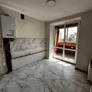 Двокімнатна з ремонтом! Без комісії! Район Центрального парку!