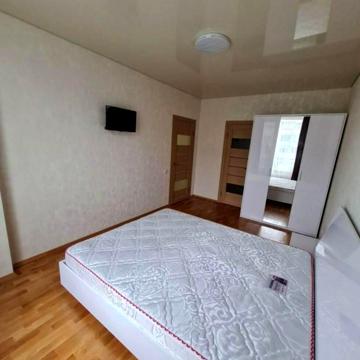 Тараса Шевченка вул., 60