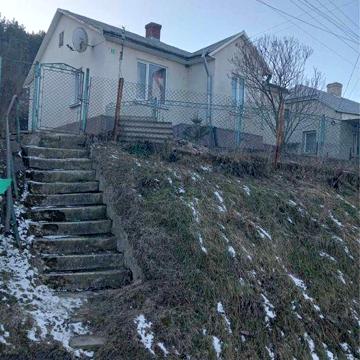 Продаж будинку у м. Бережани