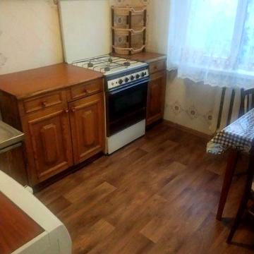 Сдам 2 ком. квартиру Бочарова(Бувалкина)/С. Палия