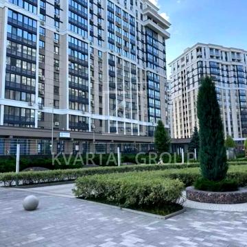 вул. Університетська, 3