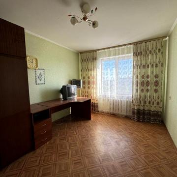 Продаж 3-х квартири в ПЗР по пр.Перемоги