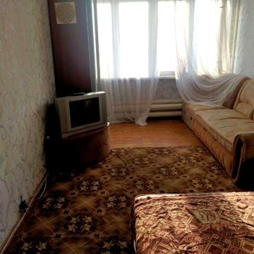 Довгострокова оренда однокімнатної квартири  по вул. Генерала Тупикова
