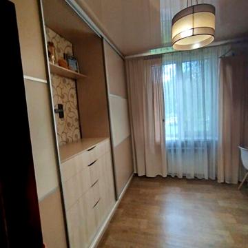 Продаж 3к Квартира Косарєва вулиця