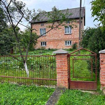 Приватний будинок 219 м² з великим подвірям (від власника)