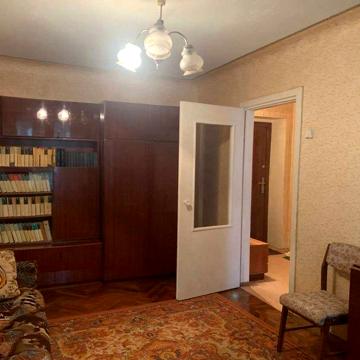 Сдам 1к. квартиру возле (м. Палац Спорта)